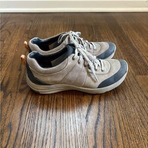 Clarks Tan and Black Hiking Shoes